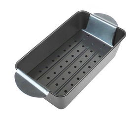 1 - Lift & Serve Meatloaf Pan