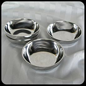 Set of 4 Small Bowls