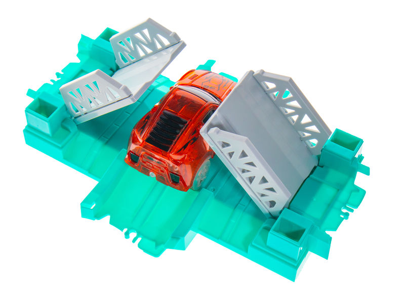 Magic Twisting Light Up Glow Tracks  - Automatic Draw Bridge 4 Way Connector